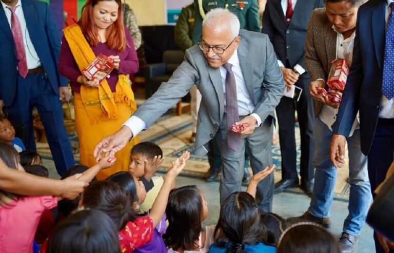 Manipur Governor extends support to displaced communities in conflict-hit districts