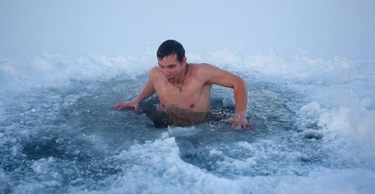 Use cold water therapy to keep invigorated
