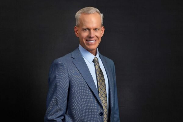 Amway President and CEO Michael Nelson announces INR 100 Crore investment in india