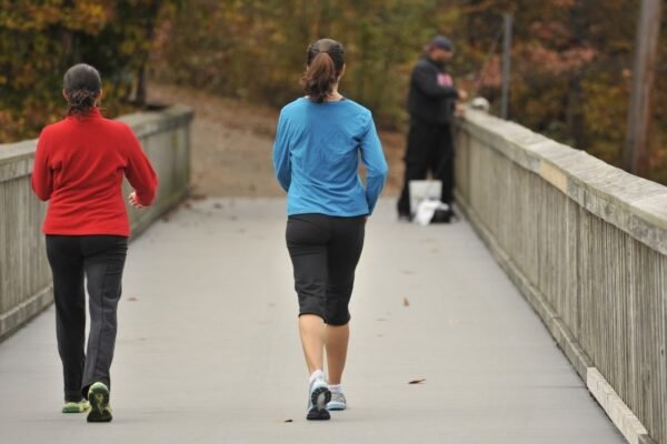 Walking after eating? don’t make these common mistakes